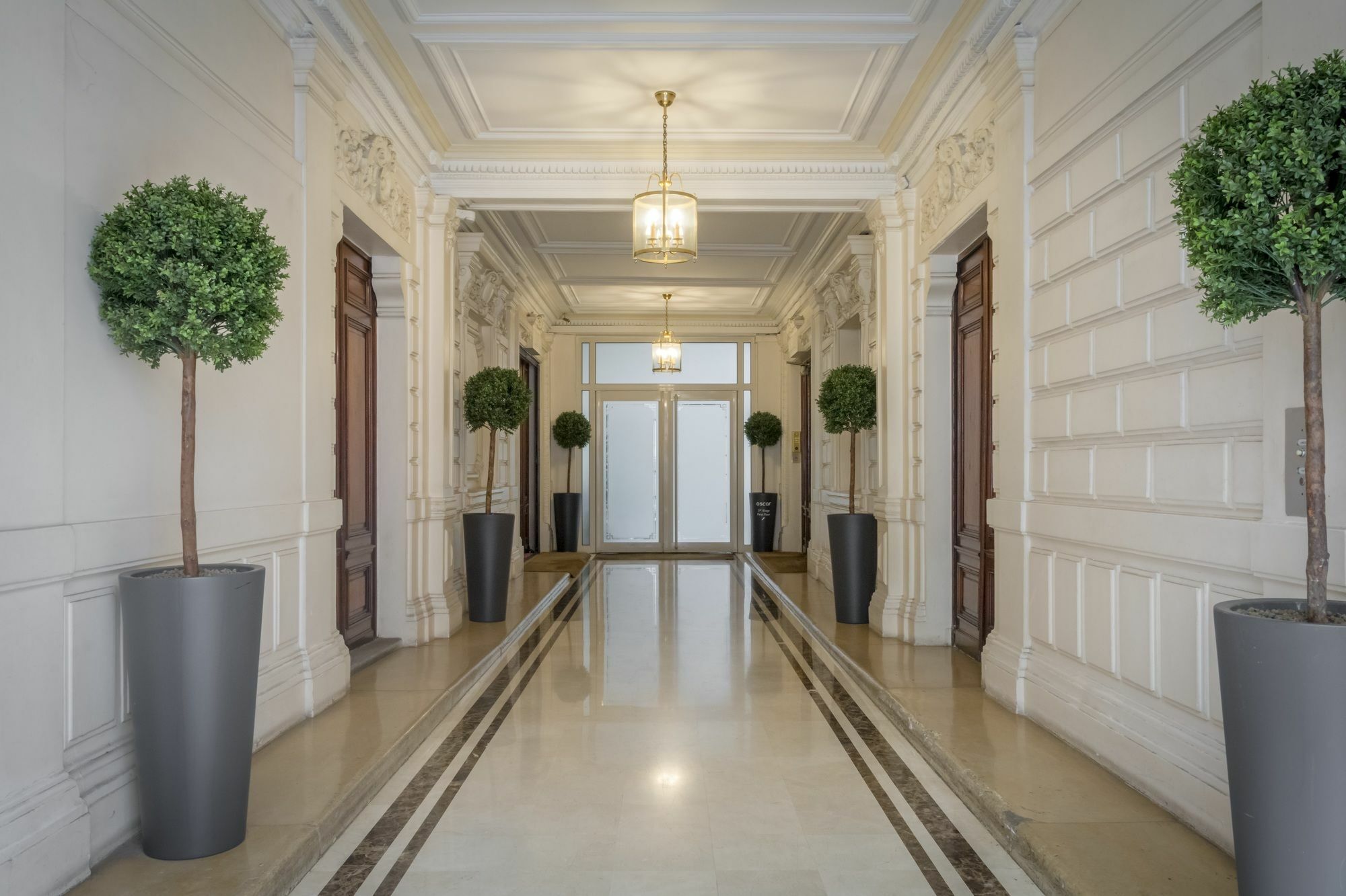 Oscar Hotel